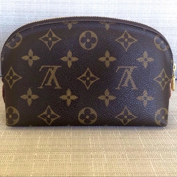 Louis Vuitton Cosmetic Monogram Pouch